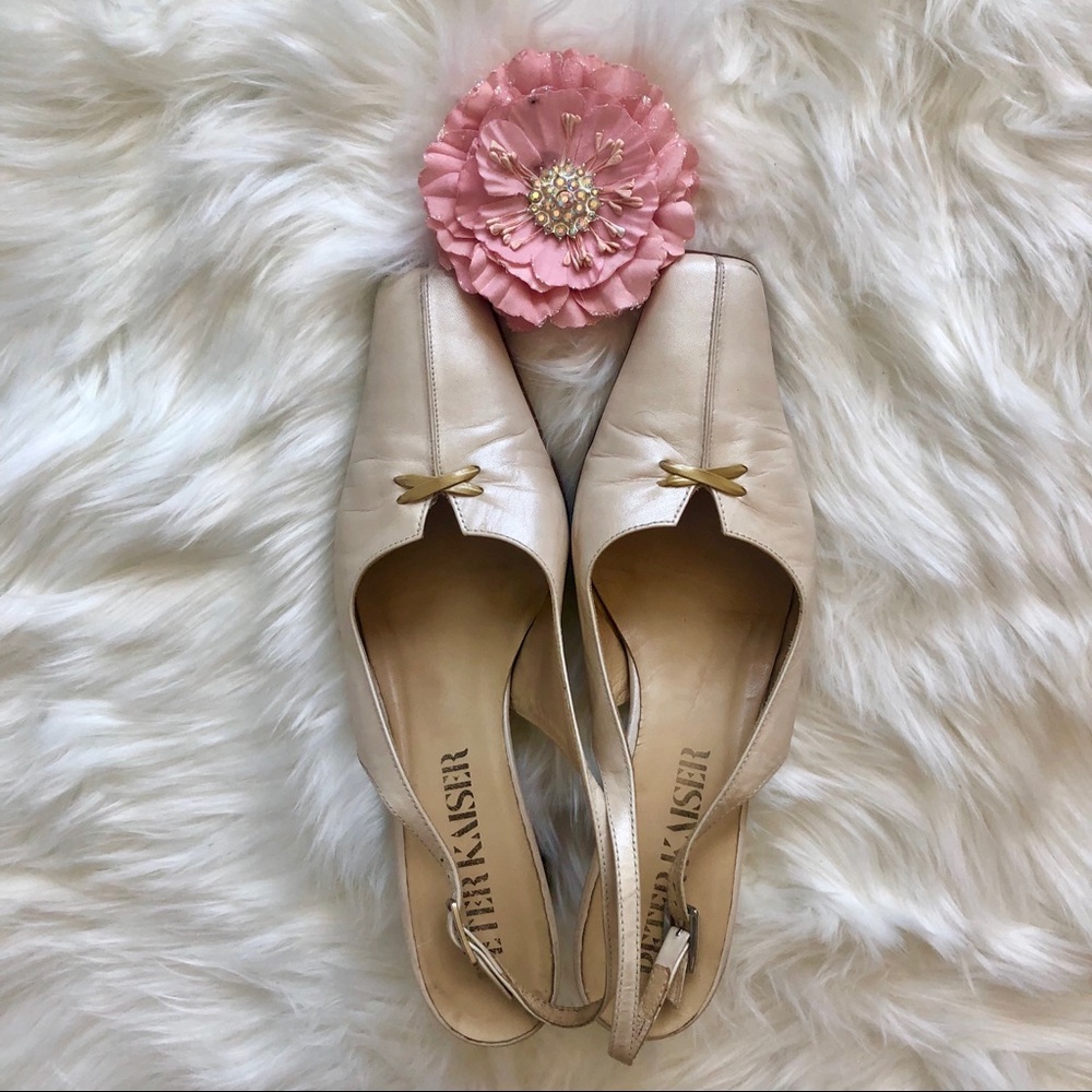 Peter Kaiser White Leather Kitten Heels Size 9